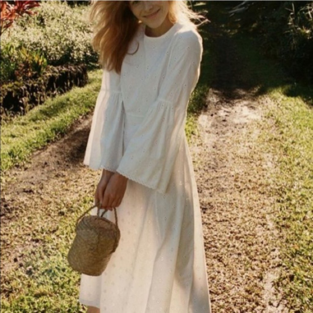 Den Noisette Cotton Eyelet Bell Sleeve Midi Dress, Size M ~ Pre-Owned